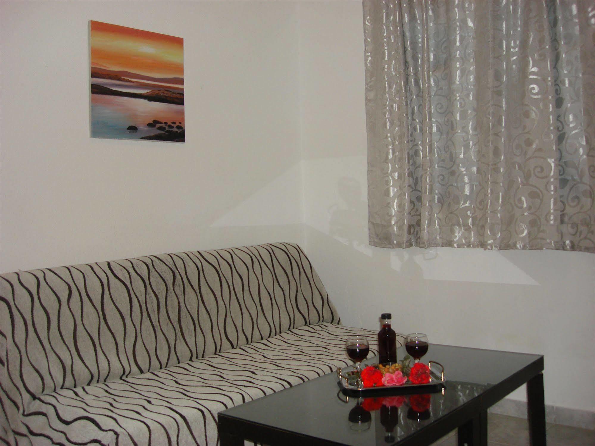 Joseph Apartments Parikia  Luaran gambar