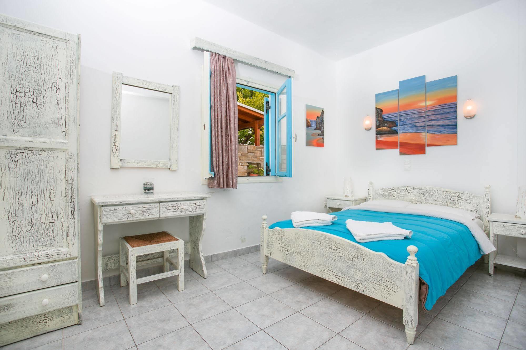Joseph Apartments Parikia  Luaran gambar